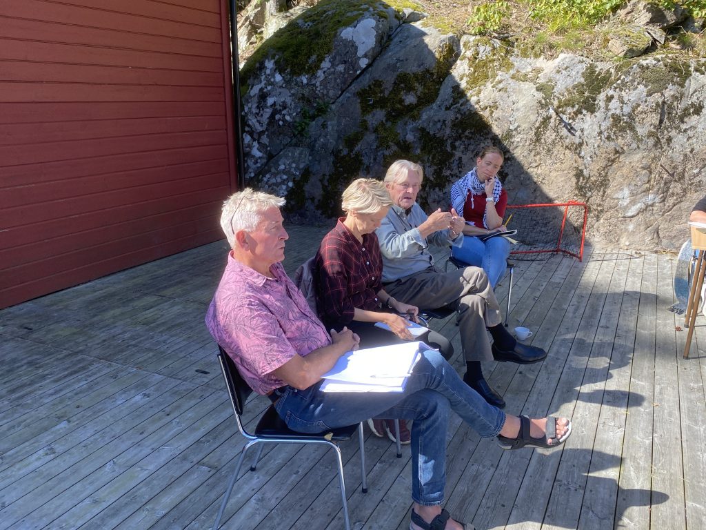 Panelsamtale med Eysten Bonnevie-Svendsen, Ingrid Fiskaa, Stein Ørnhøi og Mali Steiro Tronsmoen. Foto.